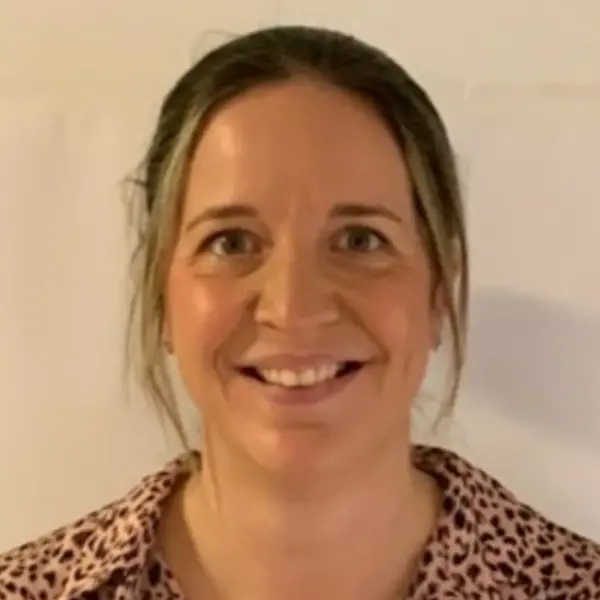 Ms Laura Shaylor